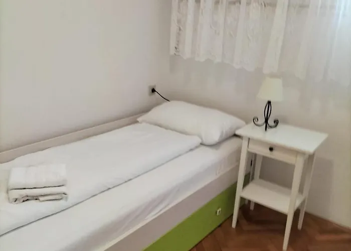 Omiska Apartmán *